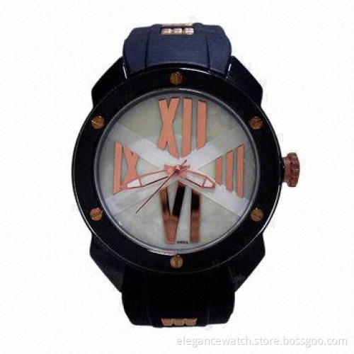 Brass fashionable watch with silicone band